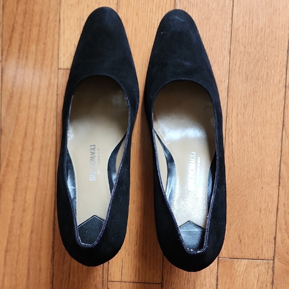 Bruno Magli Black Suede Pumps- Women's Size 10 - Picture 1 of 6